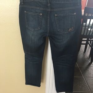 Express boyfriend cropped jeans size 8
